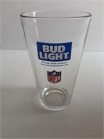 (11) BUDLIGHT BEER GLASSES