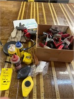 Misc tools box of 30 clamps