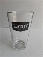 (24) HOPCITY BEER GLASSES