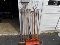 Miscellaneous Yard Tools