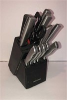 Farberware Knife Set, missing 2