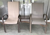 2 Patio Chairs & Mesh Top Table