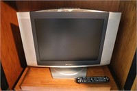 Emerson EWL20S5 20" LCD Television