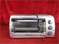 Black and decker toaster oven.