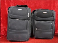 (2)Suitcases. Black.