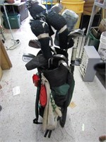 Vintage golf clubs in bag.