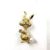 18k Yellow Gold, Ruby and Pearl Rabbit Brooch /Pin