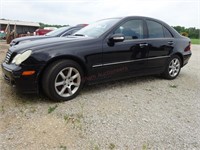 2007 Mercedes-Benz C280 4-Door AWD Sedan