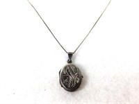 .925 Silver Locket with Chain