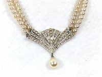 Vintage Pearl Necklace with Rhinestone Clasp