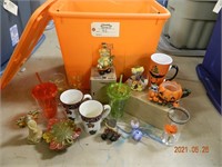 Fall Decor and glasses in 20 Gallon Tote with lid