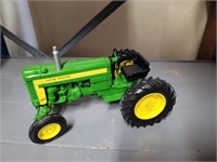 jd model 320 tractor 1/16