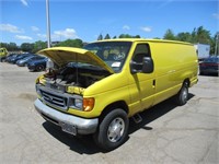 07 Ford E350  Van YW 8 cyl  Started with Jump on