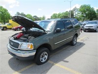 01 Ford Expedition  Subn GR 8 cyl  Started with