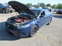 15 Ford Taurus  4DSD BL 6 cyl  4X4; Started with