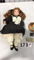 YESTERDAY'S CHILD DOLL COLLECTION 4931 LINDSEY