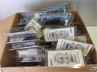 (60) Plastic Holders for Vintage Cell Phones