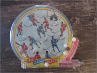 Vintage Big League Hockey Game Metal Plastic Toy