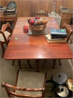 VERY NICE DOULBE DROP LEAF TABLE WITH CHAIRS
