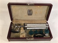 Vintage Welch Allyn Otoscope/Opthalmoscope
