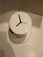 Ceramic Top Hat Clock