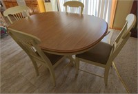 Table and 4 chairs 62.5"w 44"d 29.5"h