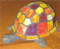 Stained glass turtle lamp