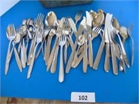 Loaf pan & utensils