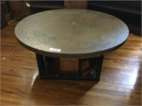 Round-top Coffee Table