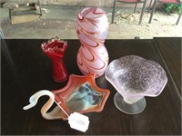 4 pcs. Art Glass Vase, Swan & More
