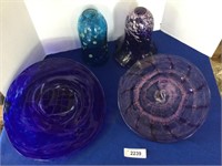 4 pcs. Art Glass Bowls & Vases