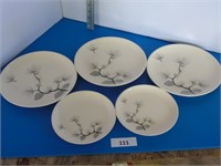 Plates - Silver Pine Pattern