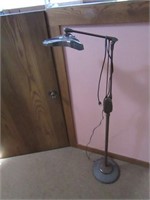 Vintage floor magnifier lamp.