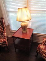 willet end table & lamp