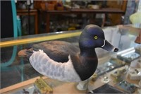 Ducks Unlimited Duck Decoy Chipped Tail Feather