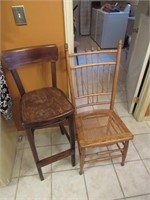 2 chairs(1 is antique)