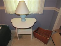 end table,lamps,mirror & magazine rack
