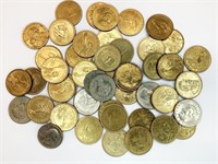 Various US dollar coins