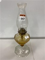 Clear Glass Kerosene Lamp - Height 440mm