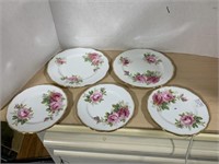 5 Royal Albert ‘ American Beauty ‘ Plates