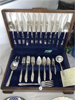 Boxed Flatware - 69 pcs Rogers Bros First Love