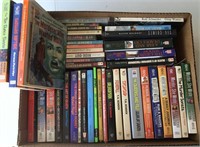 Detective and Mystery Paperback Lot.