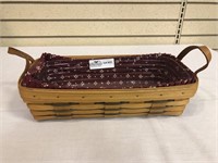 Longaberger bread basket CEH 1998 with liners.