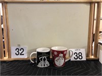 Bedside serving tray/ 2 coffee mugs