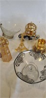 Gold plated lot with 2 glass dishes