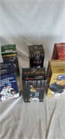6 bobble heads in boxes