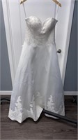 Wedding dress size 10