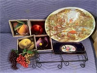 Decorative Plate Lot with Rack