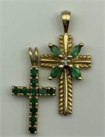 Lot of two 14K yellow gold crosses