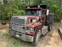 1984 FORD LTL 9000 TANDUM DUMP TRUCK